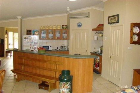 Property photo of 67 Kendall Crescent Bonny Hills NSW 2445