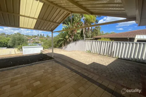 Property photo of 39 Lysander Drive Heathridge WA 6027