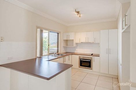 Property photo of 6 Clearpoint Way Springfield Lakes QLD 4300