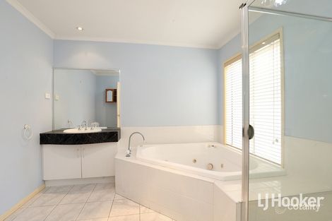 Property photo of 28 Spindrift Way Seabrook VIC 3028