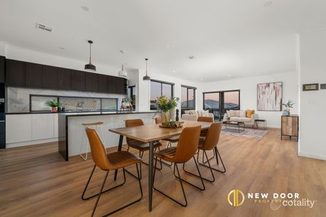 Property photo of 8 Knitlock Street Taylor ACT 2913