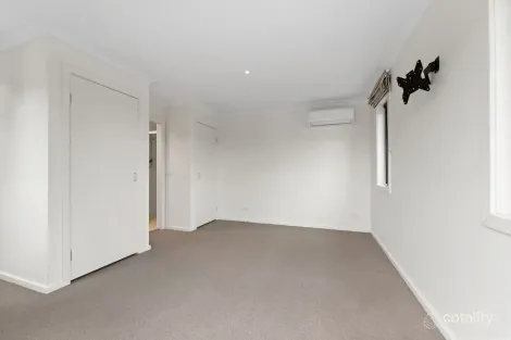 Property photo of 16/81 McWhae Circuit Wanniassa ACT 2903