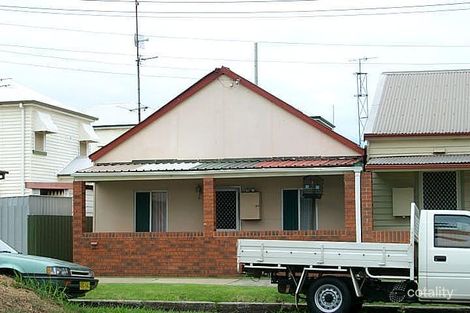 Property photo of 18 Bourke Street Carrington NSW 2294