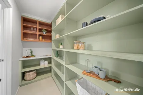 Property photo of 35 Turner Place Yarralumla ACT 2600