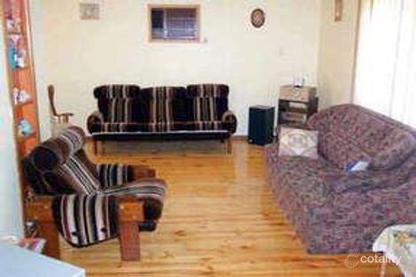 Property photo of 35 Cairns Road Hampton Park VIC 3976