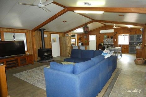 Property photo of 22 James Street Rosedale QLD 4674