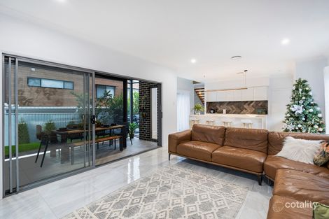 Property photo of 264 Benowa Road Benowa QLD 4217