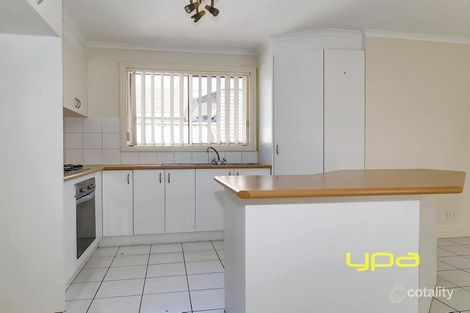 Property photo of 12 Botanic Rise Craigieburn VIC 3064