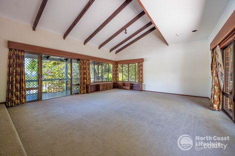 Property photo of 4 Yackatoon Court Ocean Shores NSW 2483