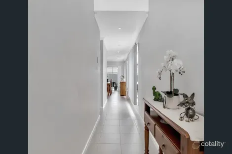 Property photo of 28 Pettengell Street Marsden Park NSW 2765