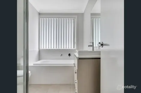 Property photo of 28 Pettengell Street Marsden Park NSW 2765