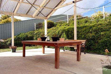 Property photo of 80 Grevillea Way Woodside SA 5244