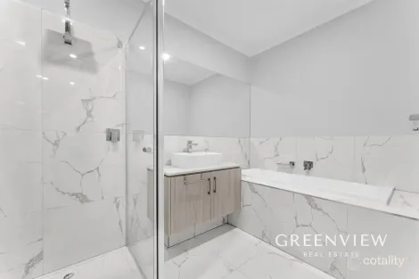 Property photo of 22 Shimar Street Clyde North VIC 3978