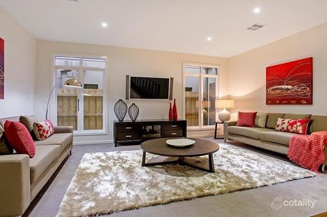 Property photo of 26 Roland Avenue Strathmore VIC 3041