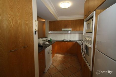 Property photo of 2/28 Cronin Avenue Main Beach QLD 4217