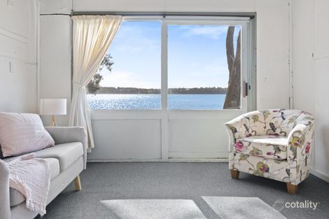 Property photo of 1A Macquarie Road Mannering Park NSW 2259