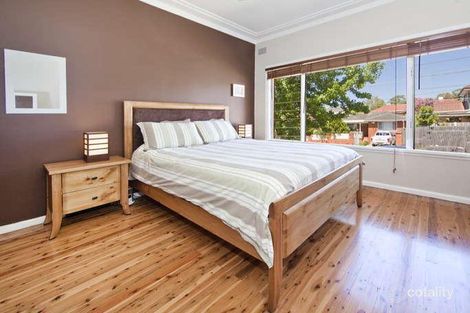 Property photo of 2 Reynolds Crescent Beacon Hill NSW 2100