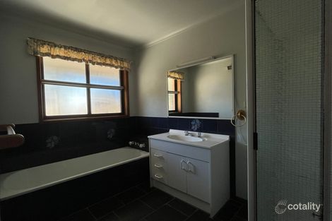 Property photo of 10 Waters Street Maryborough VIC 3465