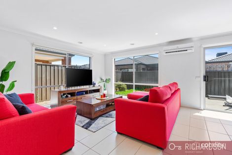 Property photo of 13 Amethyst Road Cobblebank VIC 3338