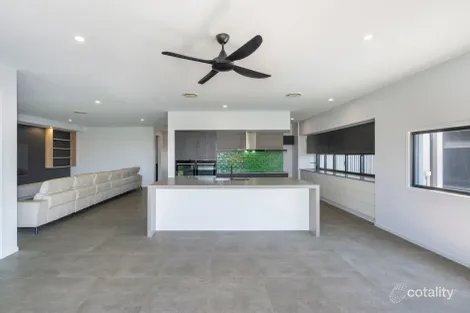 Property photo of 12 Hubbard Street Wavell Heights QLD 4012