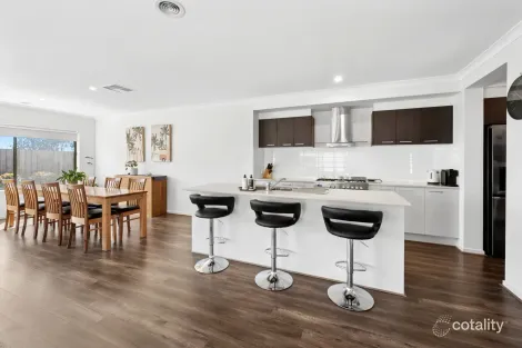 Property photo of 12 Cardamon Street Armstrong Creek VIC 3217