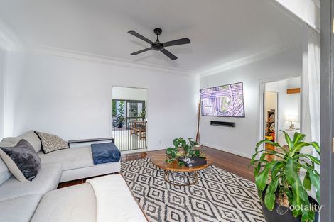 Property photo of 72 Wilson Street Labrador QLD 4215