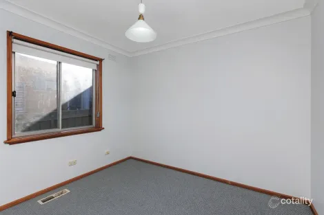 Property photo of 73 Red Hill Road Kooringal NSW 2650