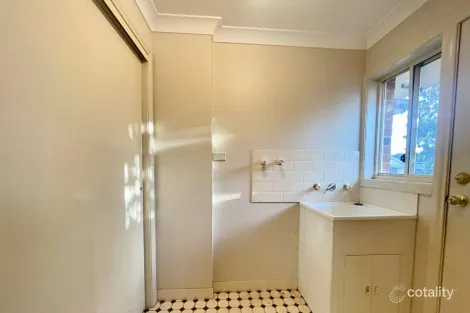 Property photo of 3/35A Cecile Street Parkes NSW 2870