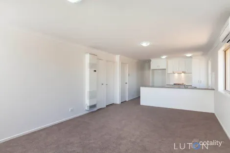 Property photo of 1 Sisely Street Macgregor ACT 2615