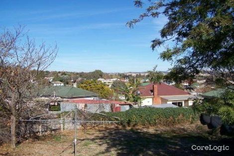 Property photo of 2 Bolger Avenue Mount Austin NSW 2650