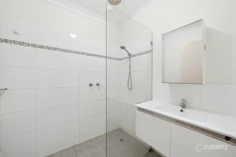 Property photo of 4/3 Netley Place Armadale WA 6112