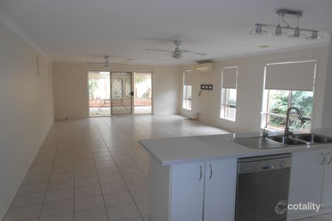 Property photo of 33 Manny Paul Circuit Burnside Heights VIC 3023