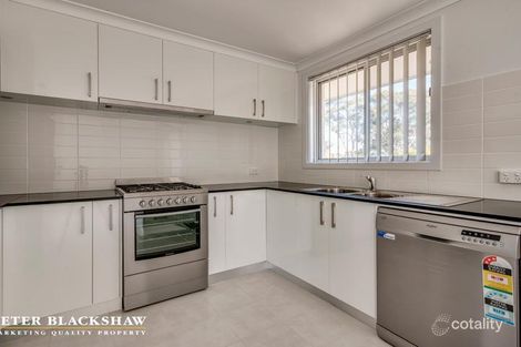Property photo of 2 Methven Place Wanniassa ACT 2903