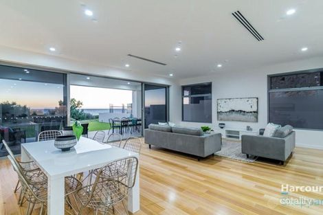 Property photo of 91A Seaview Road Tennyson SA 5022