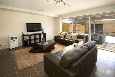 Property photo of 46 Farmhouse Boulevard Epping VIC 3076