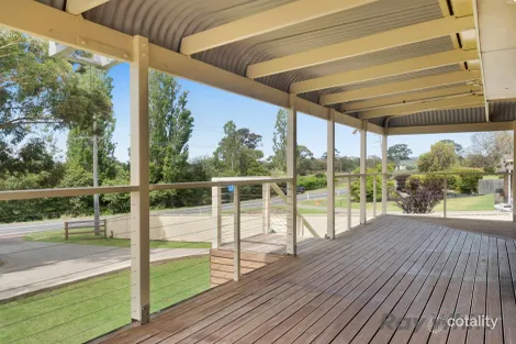 Property photo of 40 Railside Avenue Bargo NSW 2574