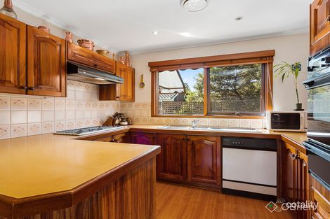 Property photo of 1/96 Main Street Blackburn VIC 3130