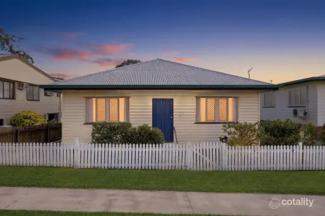 216 Denham St, The Range, QLD 4700