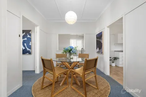 Property photo of 216 Denham Street The Range QLD 4700