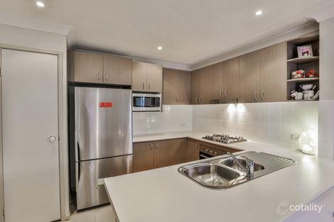 Property photo of 27 John Hunter Grove Mount Annan NSW 2567