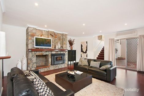 Property photo of 52 Dandallo Drive Eltham VIC 3095