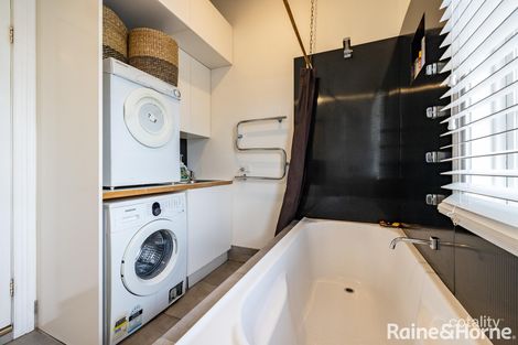 Property photo of 86 Russell Street Bathurst NSW 2795