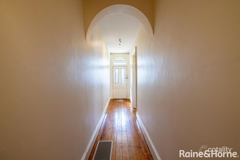 86 Russell St, Bathurst, NSW 2795