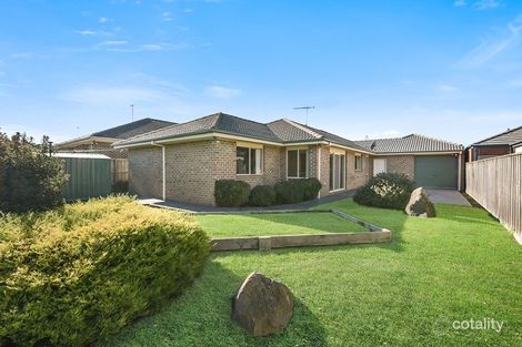 Property photo of 13 Atkinson Drive Berwick VIC 3806