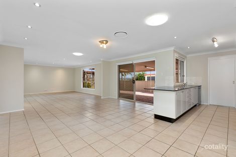 Property photo of 20 Benjamin Circle Rutherford NSW 2320