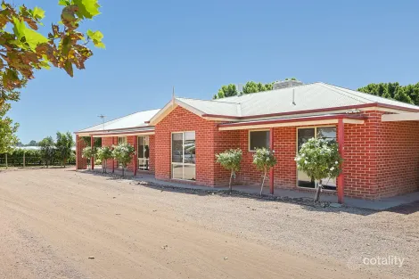 72 Ginquam Ave, Nichols Point, VIC 3501