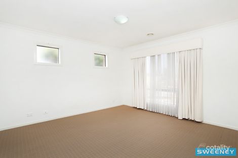 Property photo of 40 Klippel Way Caroline Springs VIC 3023
