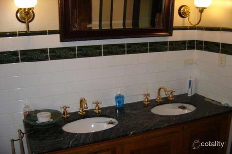 Property photo of 43 Hamlet Street Quarry Hill VIC 3550