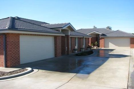 Property photo of 1/4 Quandong Place Forest Hill NSW 2651