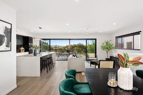 Property photo of 69 Miles Street Hawthorne QLD 4171